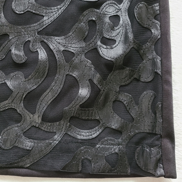 Evening dress with faux leather on mesh overlay - Picture 5 of 5